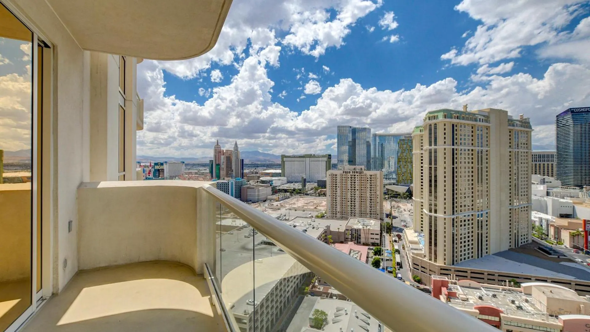 Premium Jr Suite Mgm Signature Balcony Strip View Las Vegas Aparthotel